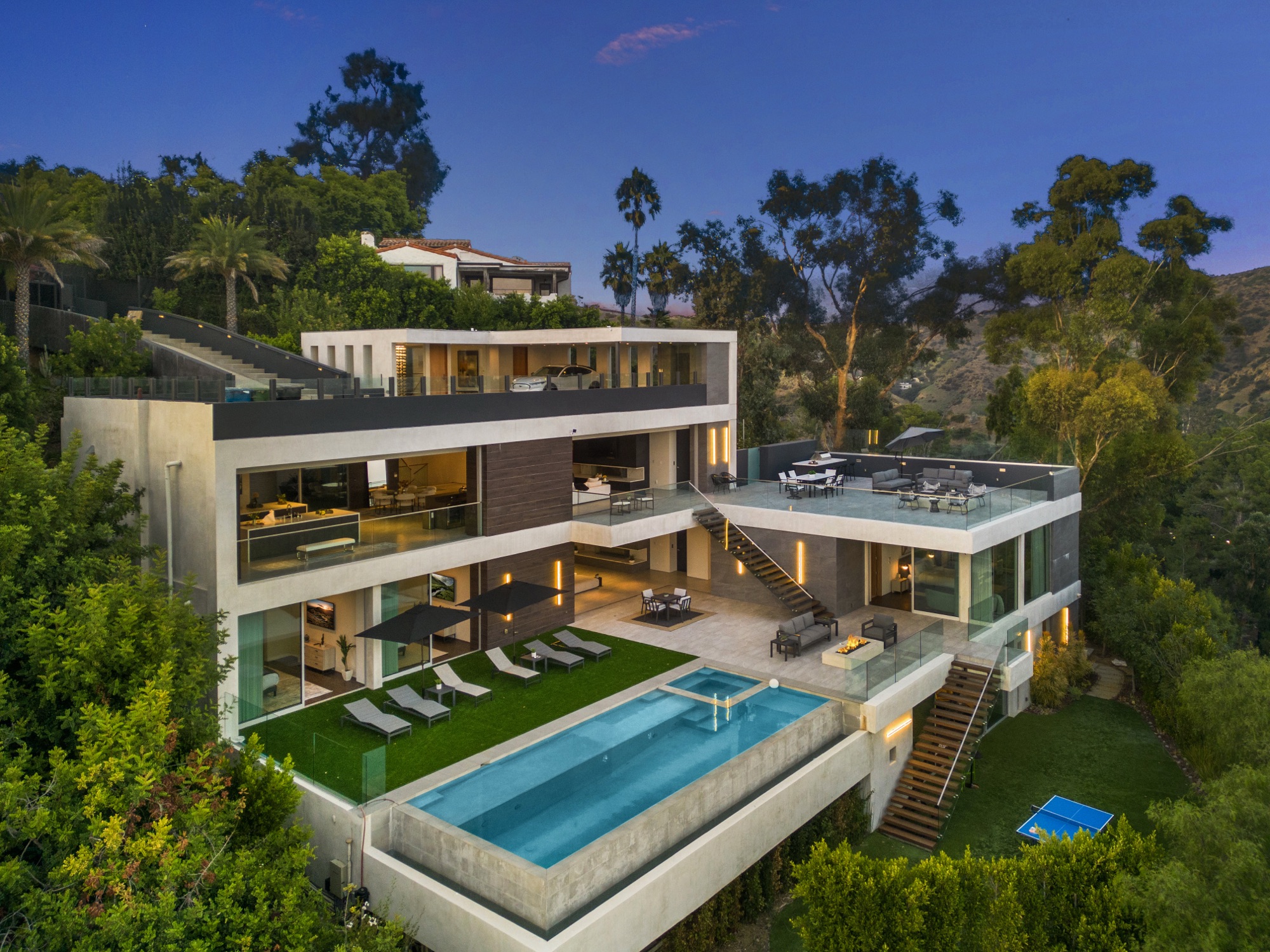 Los Tilos Mansion — Hollywood Hills, twilight aerial
